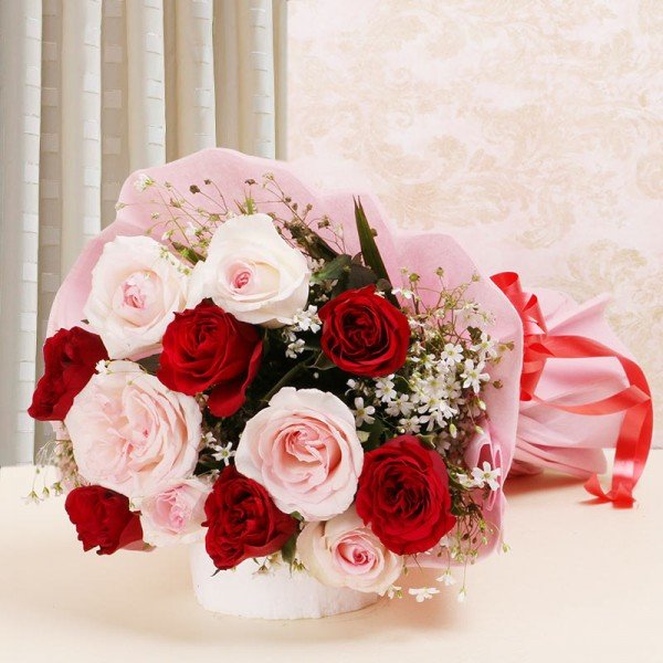 12 Roses (Red and Pink) Bouquet