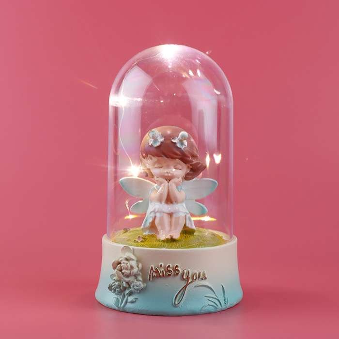 The Adorable Glass Decoration Showpiece