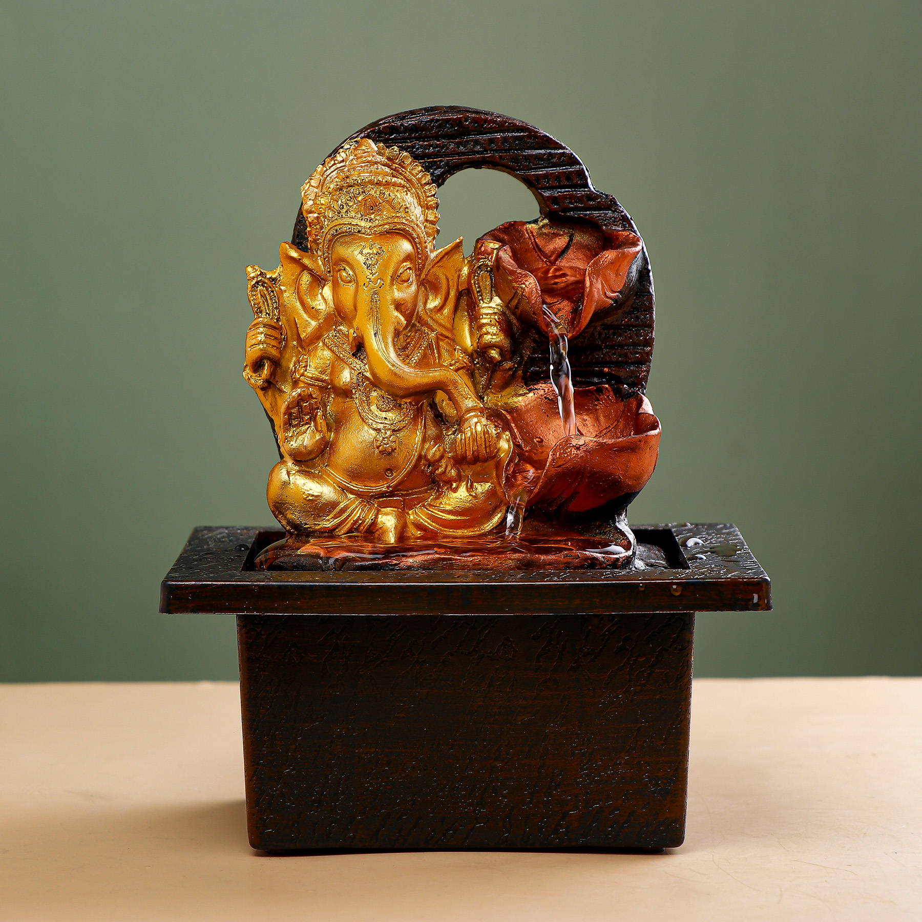 Divine Ganesha Water Fountain Showpiece