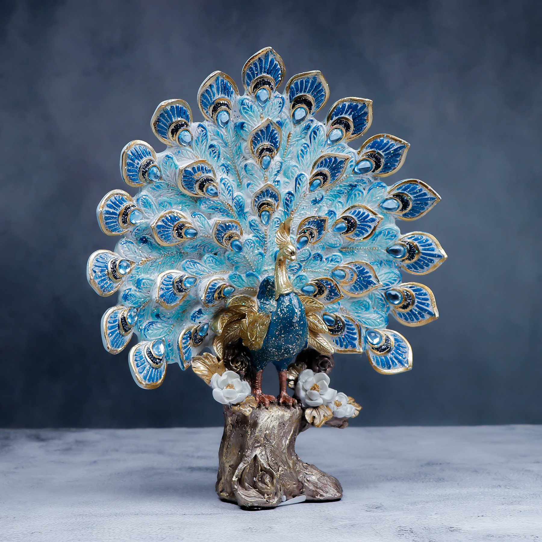 Peacock Glory Decor Sculpture