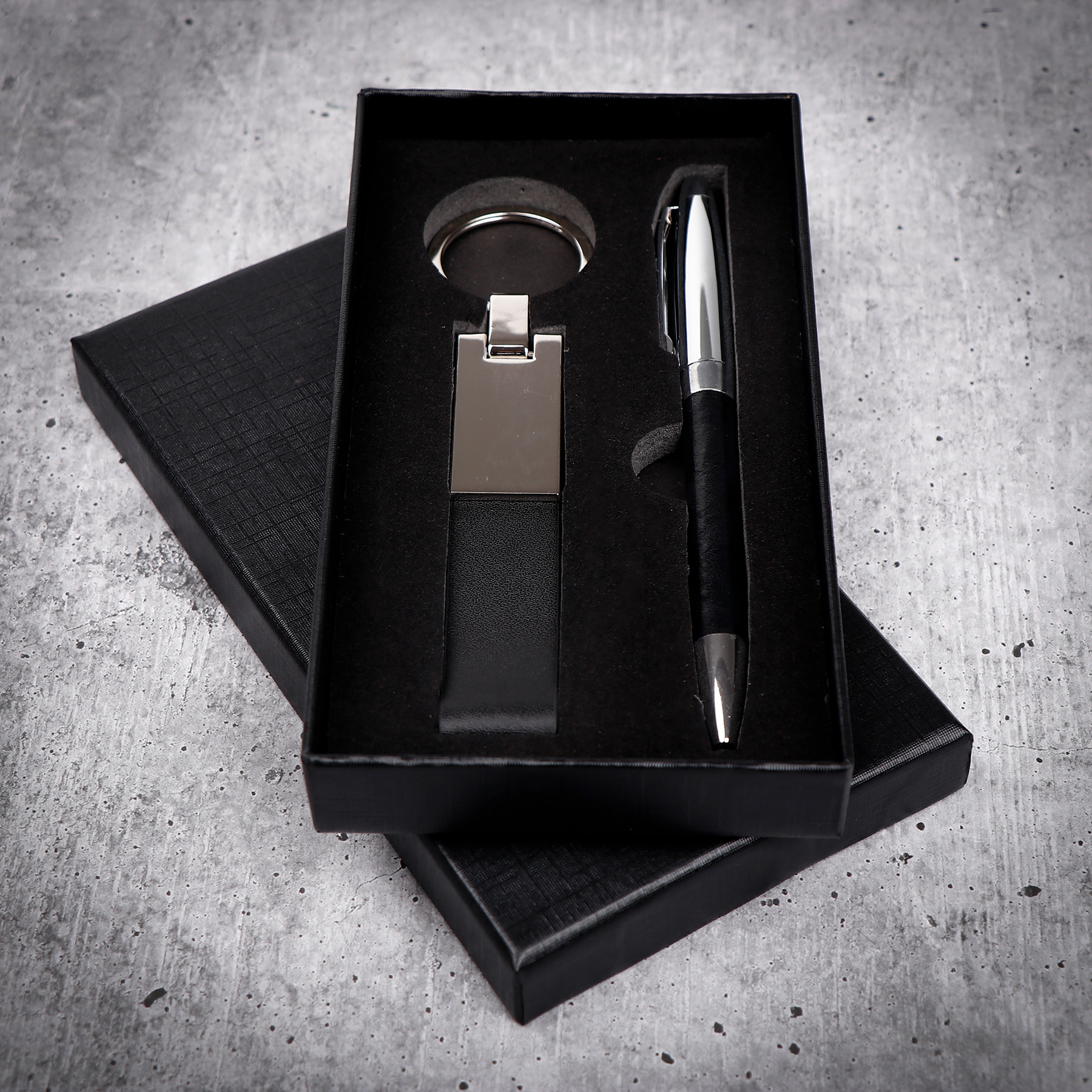 Archies Keychain and Pen Corporate Gift Set