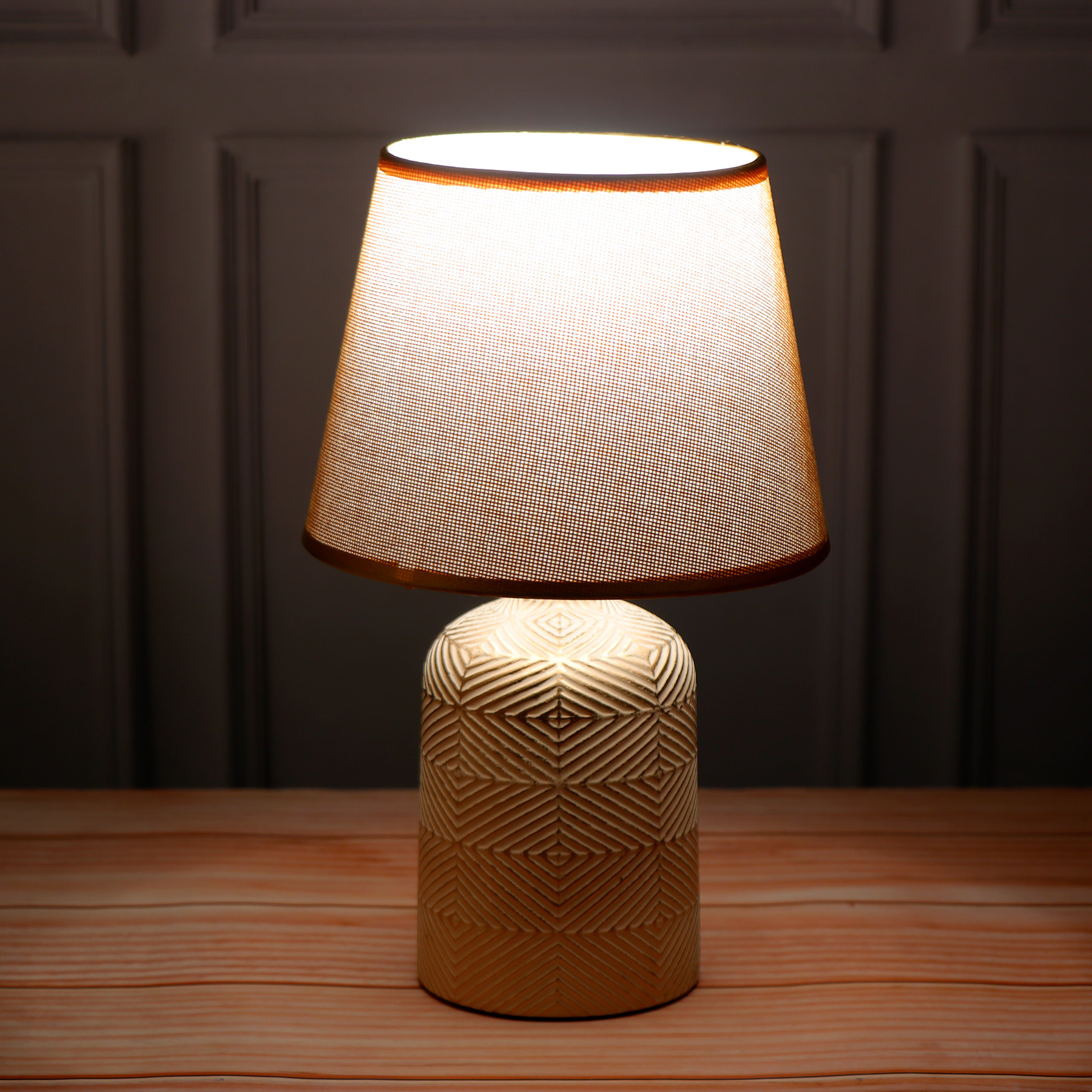 Golden Glow Ceramic LED Table Lamp